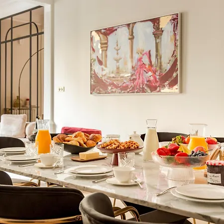 Merveil - Signature - Champs Elysees -kleber Apartmán
