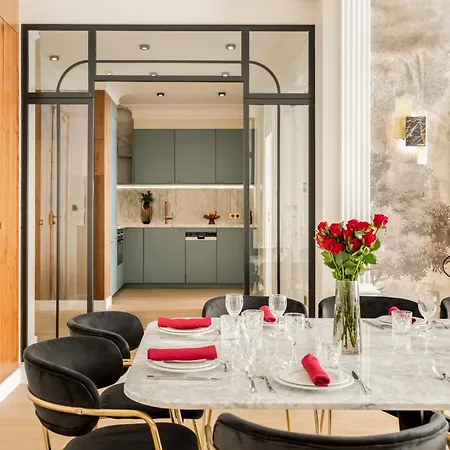 Daire Merveil - Signature - Champs Elysees -kleber *