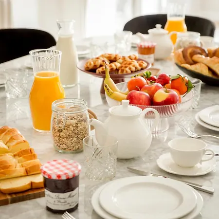 Merveil - Signature - Champs Elysees -kleber * Paris