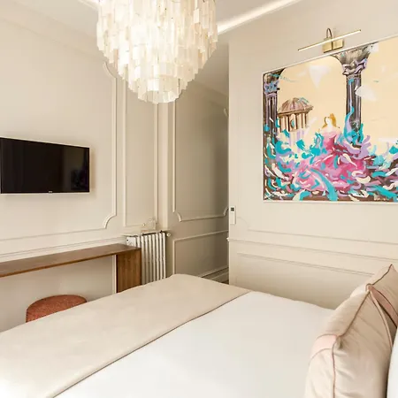 Daire Merveil - Signature - Champs Elysees -kleber