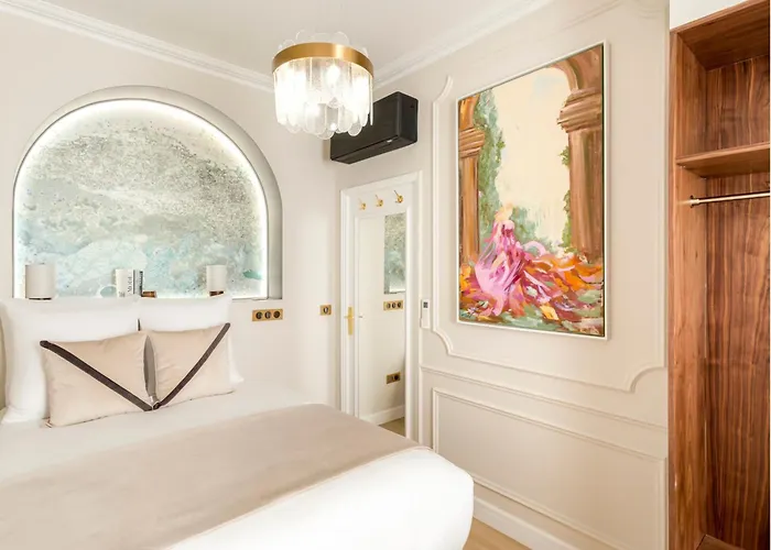 Merveil - Signature - Champs Elysees -kleber * Париж