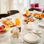 Merveil - Signature - Champs Elysees -kleber Appartement Parijs