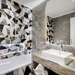 Merveil - Signature - Champs Elysees -kleber Appartement Parijs