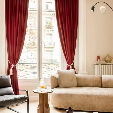 Merveil - Signature - Champs Elysees -kleber Apartment *